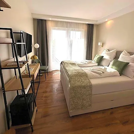 Отель Strandhotel Buckow & Gut-hotels 3*