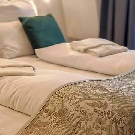 Strandhotel Buckow & Gut-hotels Muncheberg