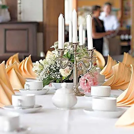 Strandhotel Buckow & Gut-hotels Отель 3*