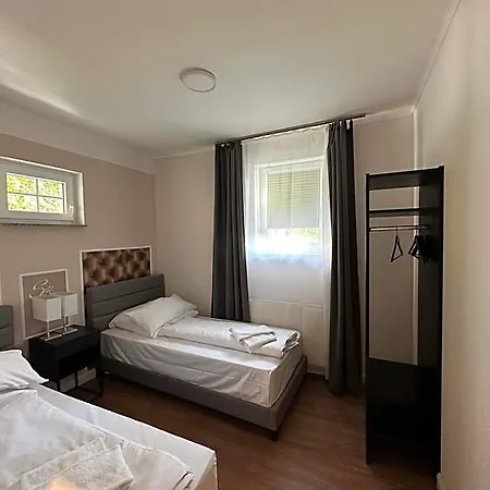 Strandhotel Buckow & Gut-hotels Отель Muncheberg